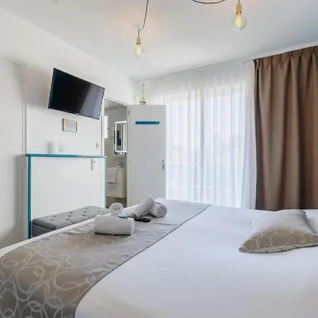 Hotel Hotel La Cote Oceane - Climatise- Saint Jean De Monts- 250M Plage Saint-Jean-de-Monts