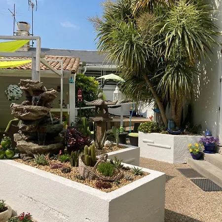 Hotel La Cote Oceane - Jean De Monts 2*