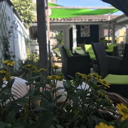 Hotel La Cote Oceane - Jean De Monts 2*