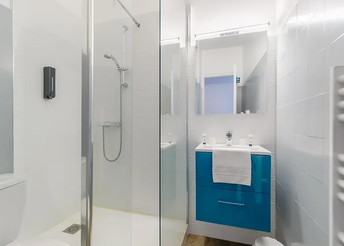 Hotel La Cote Oceane - Jean De Monts 2*